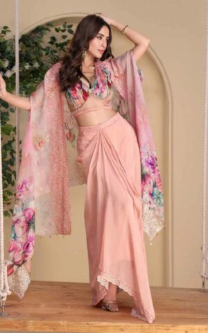 Rosé Bloom Drape Set