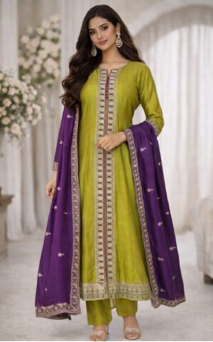 Vanika Silk Set